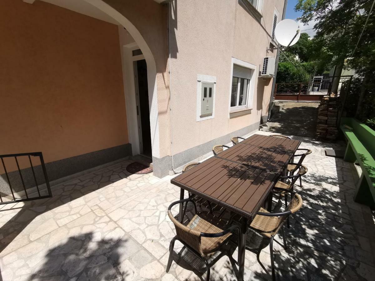 Apartment Bruno Crikvenica Exterior photo