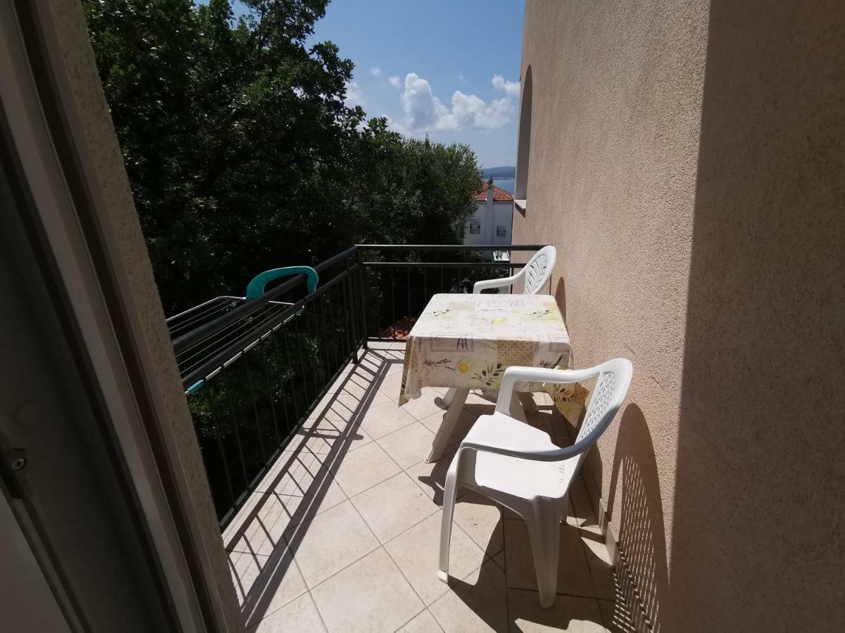 Apartment Bruno Crikvenica Exterior photo
